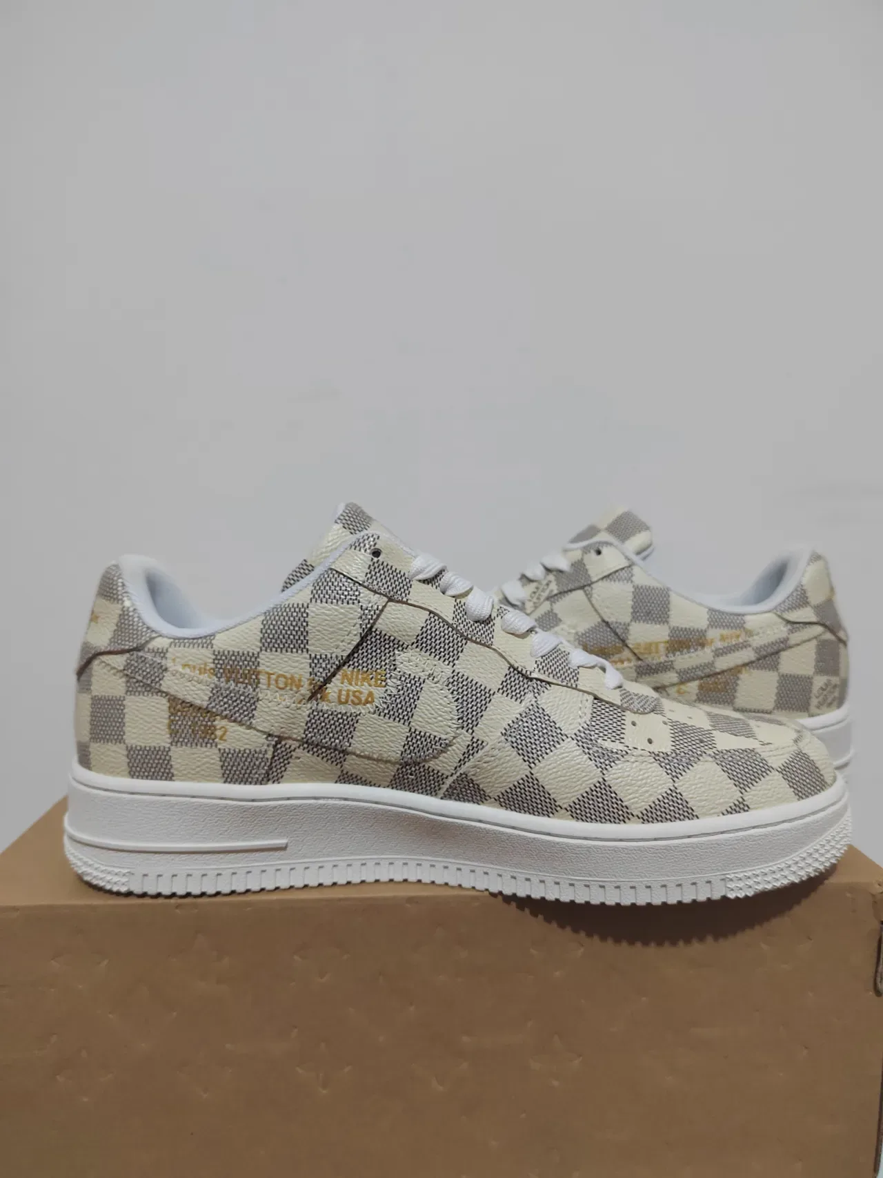 Louis Vuitton Beige Multicolor Damier Check Canvas Graffiti Graphic Side Panel Lifestyle Sneakers 5