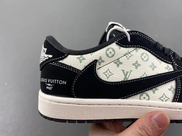 Louis Vuitton Black Beige Low-Top Monogram Canvas Lifestyle Sneakers 3