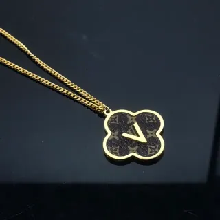 Louis Vuitton Black Gold Quatrefoil Pendant Monogram Canvas Inlay Necklace