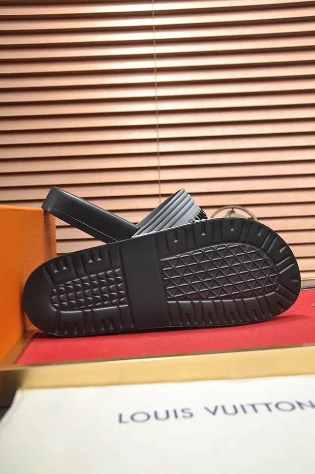 Louis Vuitton Black Gray Molded Rubber Ribbed Strap Slippers 7