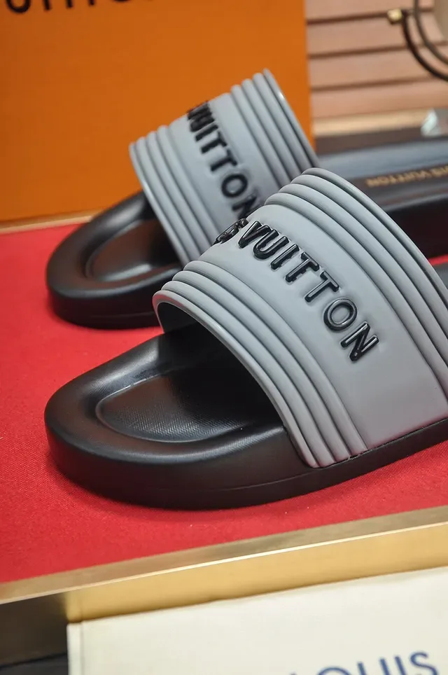 Louis Vuitton Black Gray Molded Rubber Ribbed Strap Slippers 8