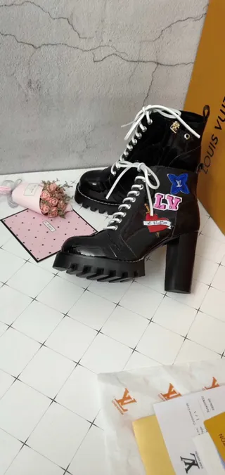 Louis Vuitton Black Multicolor Patch-Adorned Lace-Up Ankle Boots 7