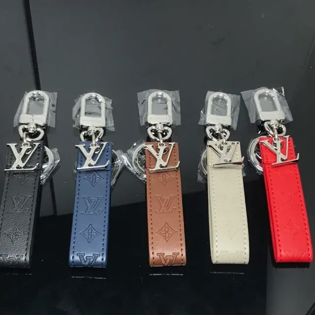 Louis Vuitton Black Silver Embossed Monogram Leather Strap Card Holder 3