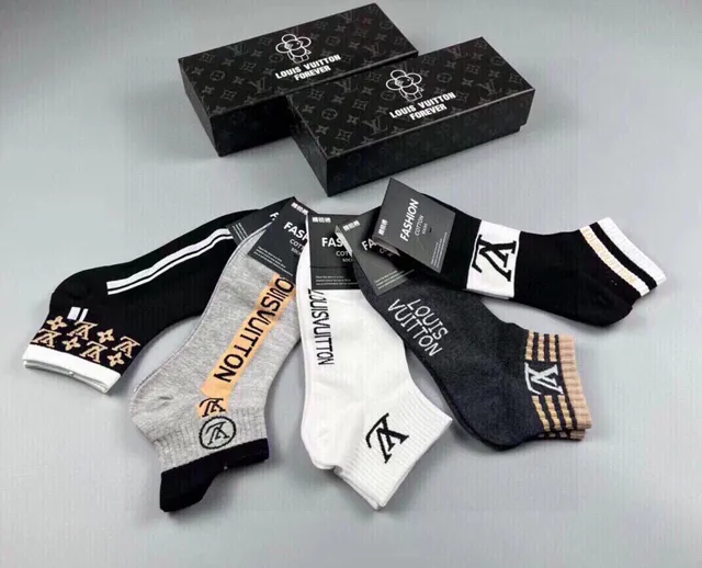 Louis Vuitton Black White Ankle-Length Cotton Knit Socks 9