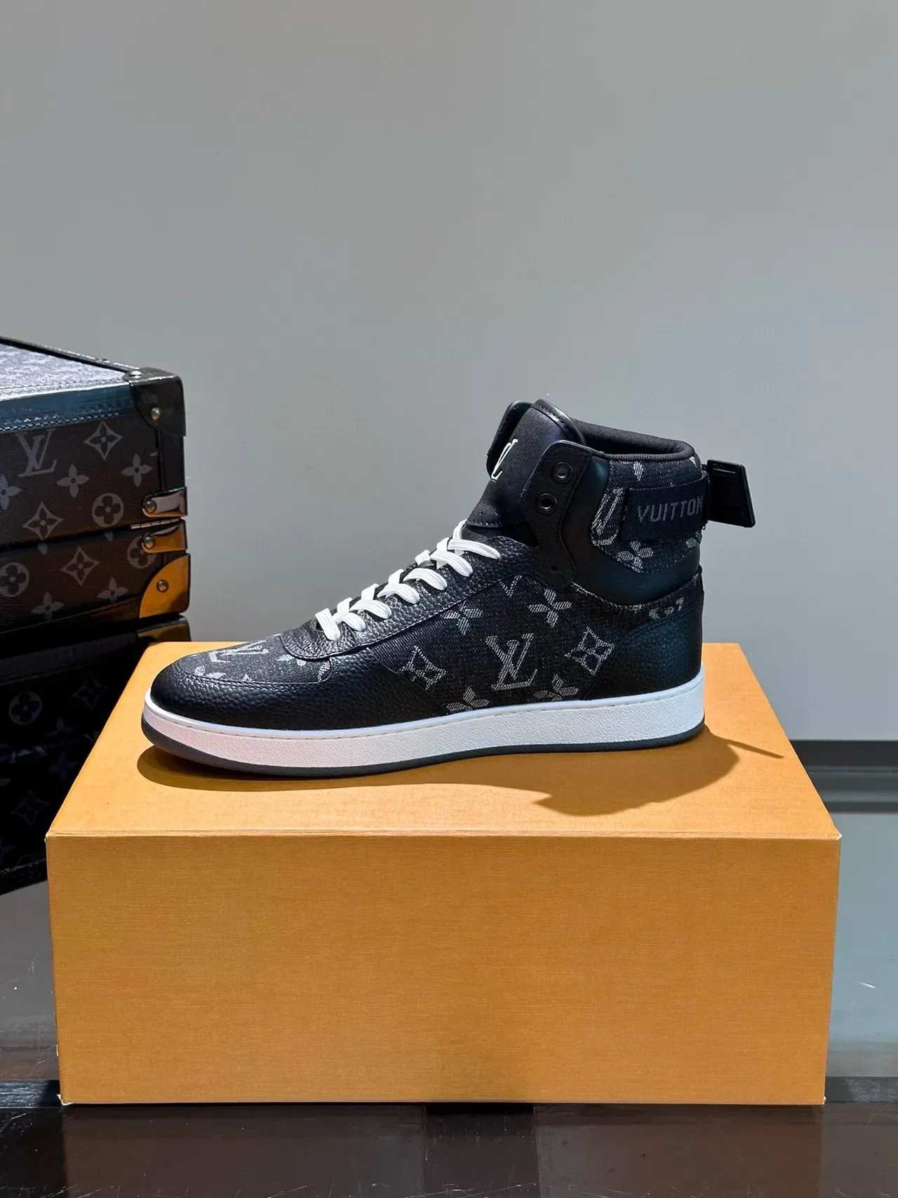 Louis Vuitton Black White High-Top Monogram-Printed Lifestyle Sneakers 5