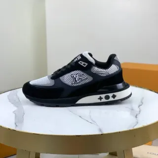 Louis Vuitton Zapatillas Negras y Blancas Con Parte Superior De Malla Y Ante Con Panel Lateral Monogram Lifestyle Sneakers