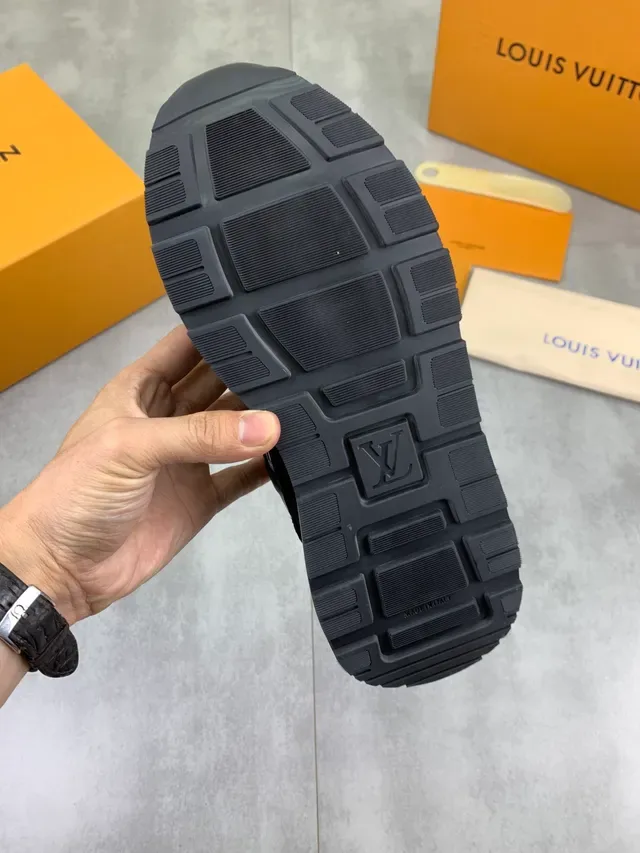 Louis Vuitton Black White Mesh-and-Suede Upper Monogram Side Panel Lifestyle Sneakers 4