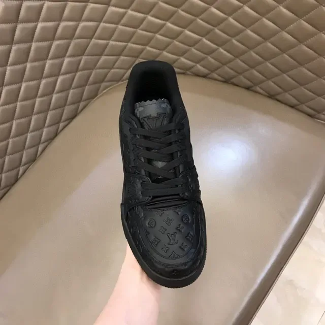 Louis Vuitton Black White Monogram-Embossed Upper Sculpted Chunky Sole Lifestyle Sneakers 4
