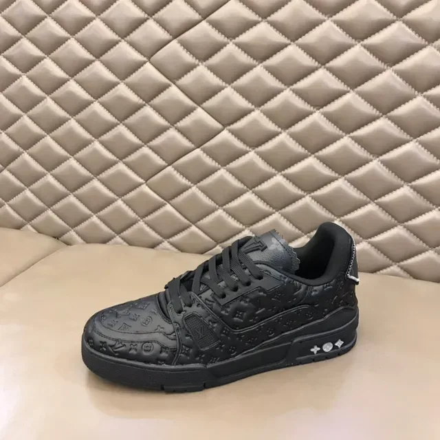 Louis Vuitton Black White Monogram-Embossed Upper Sculpted Chunky Sole Lifestyle Sneakers 5