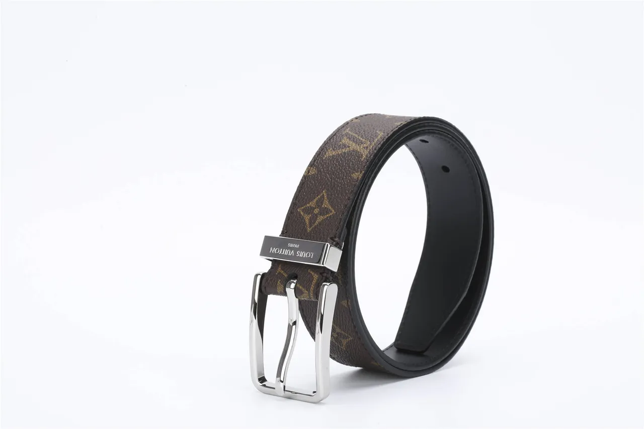 Louis Vuitton Brown Gold Monogram Canvas Reversible Design Leather Belt 5