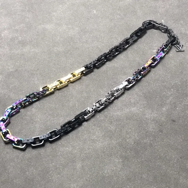Louis Vuitton Chain Reaction Chunky Monogram Iridescent Multicolor Necklace 3