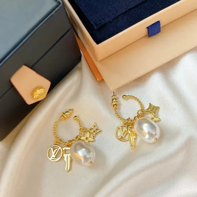 Louis Vuitton Charm Hoop Gold White Earrings 9
