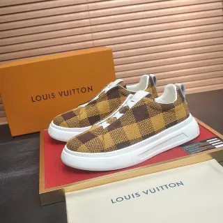 Louis Vuitton चेकार्ड ওভेन स्लिप-ऑन लाइफस्टाइल स्निकार