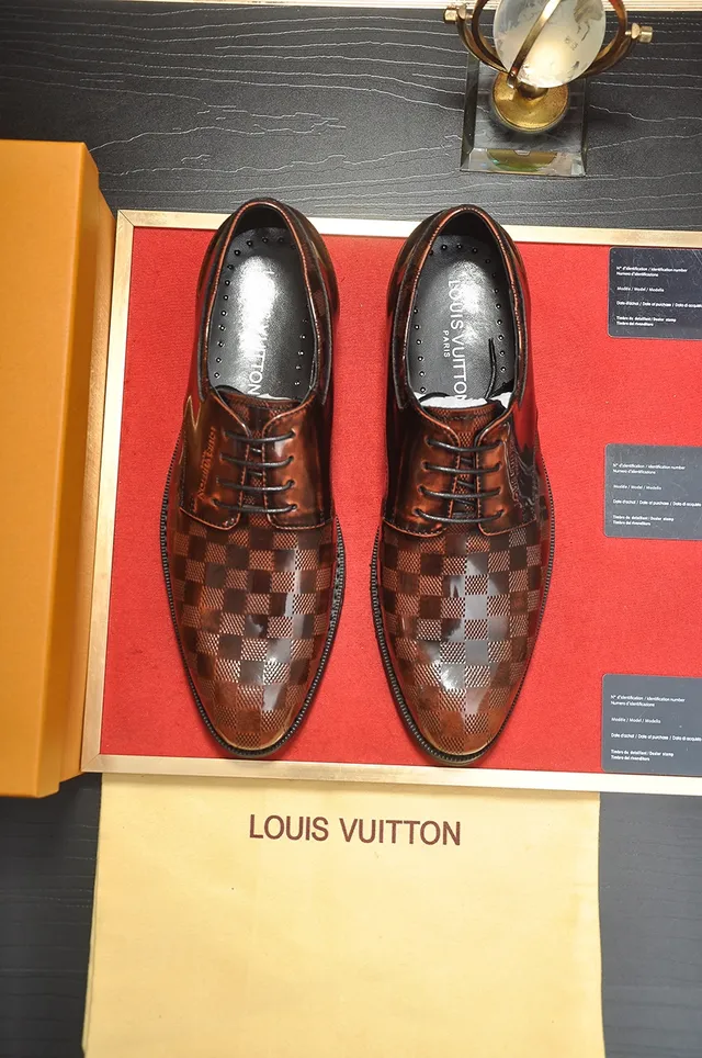 Louis Vuitton Damier Check Sapatos Oxford Marrom Polido 5