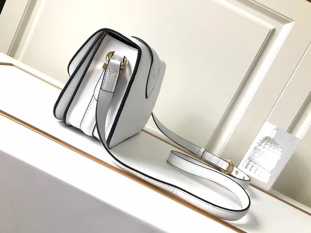 Louis Vuitton Dauphine White Leather Underarm Bag 8
