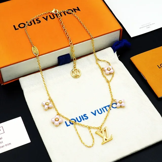 Louis Vuitton Floral Charm Gold-Tone Necklace 6
