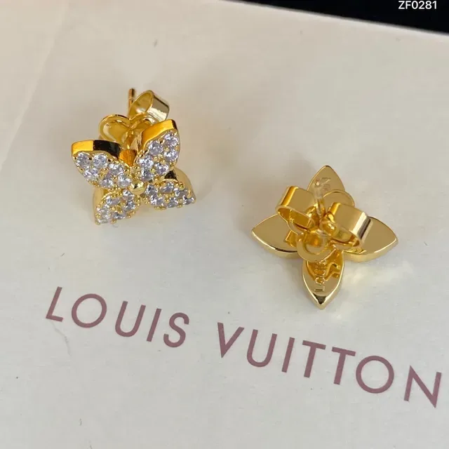 Louis Vuitton Flower Motif Gold Silver Chain Pavé Crystal Pendant Necklace 5