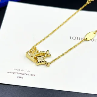 Louis Vuitton 金链 Interlocking LV Monogram 吊坠项链