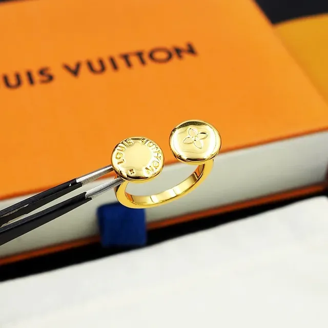 Louis Vuitton Gold Dual-Button Top Engraved Monogram Ring 8
