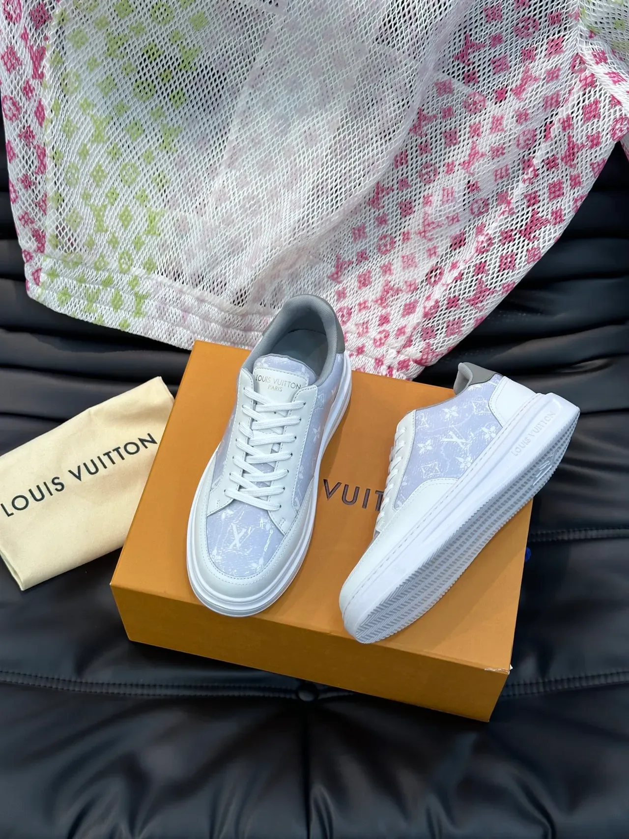 Louis Vuitton Gray White Monogram-Printed Upper Platform Sole Lifestyle Sneakers 4