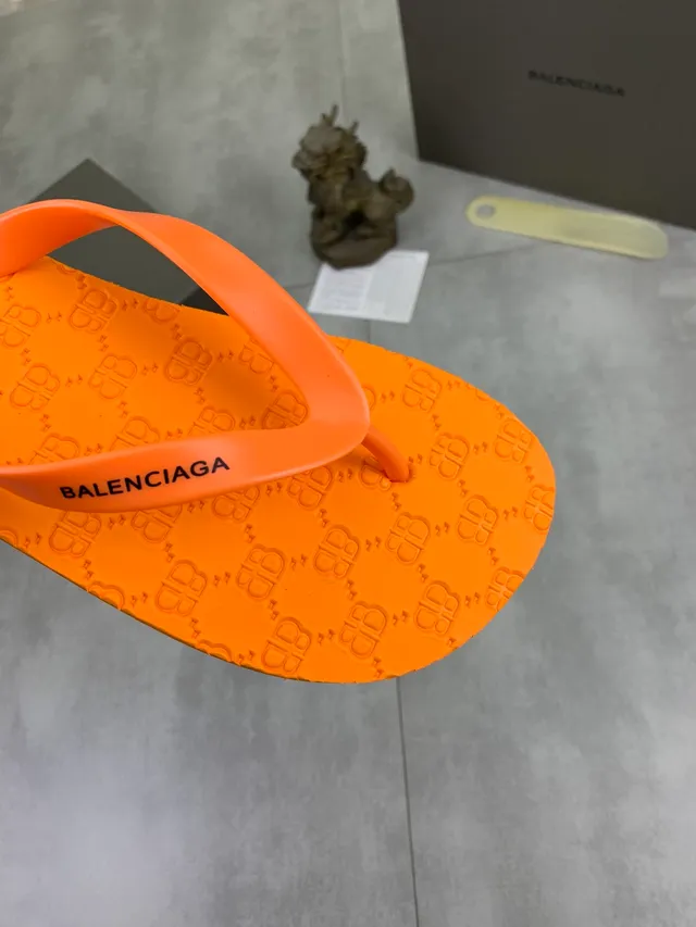 Louis Vuitton Green Orange Molded Monogram Pattern Rubber Construction Slippers 4