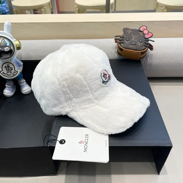 Louis Vuitton Hello Kitty Monogram Mini Bucket Bag 4