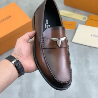 路易威登 Horsebit 棕色皮革乐福鞋