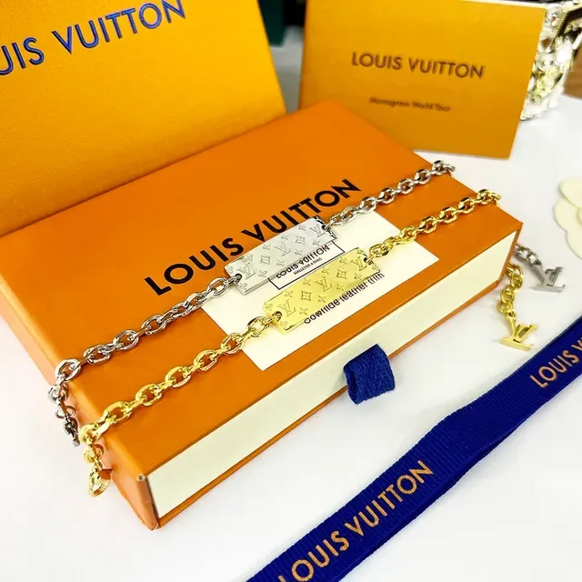 Louis Vuitton Iconic Monogram Gold-Tone Chain Bracelet 7