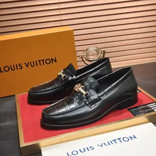 Louis Vuitton लूफर काला गोल्ड क्रॉक एम्बॉस्ड लेदर LV बकल स्ट्रैप लूफर