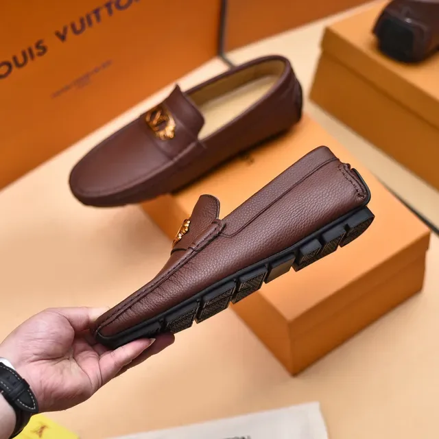 Louis Vuitton Loafer Brown Gold Pebbled Leather LV Medallion Loafer 7