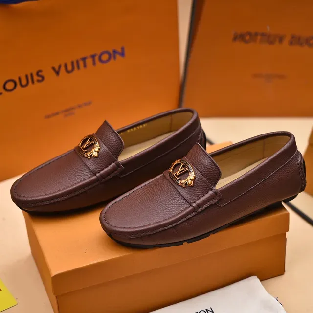 Louis Vuitton Loafer Brown Gold Pebbled Leather LV Medallion Loafer 9