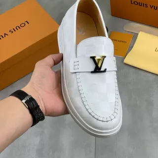 Louis Vuitton व्हाइट चेकर्ड Damier लेदर लोअफर