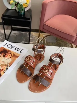 Louis Vuitton LV Archlight Monogram Tan Gladiator Sandals 6
