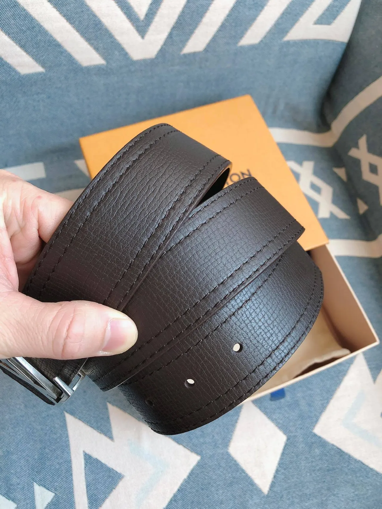 Louis Vuitton LV Belt Black Textured Leather Belt 4