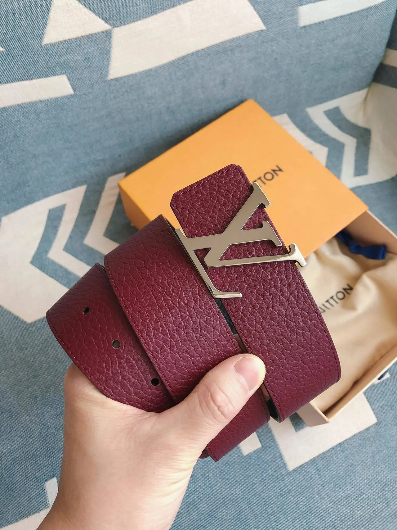 Louis Vuitton LV Belt Burgundy Pebbled Leather Belt 8