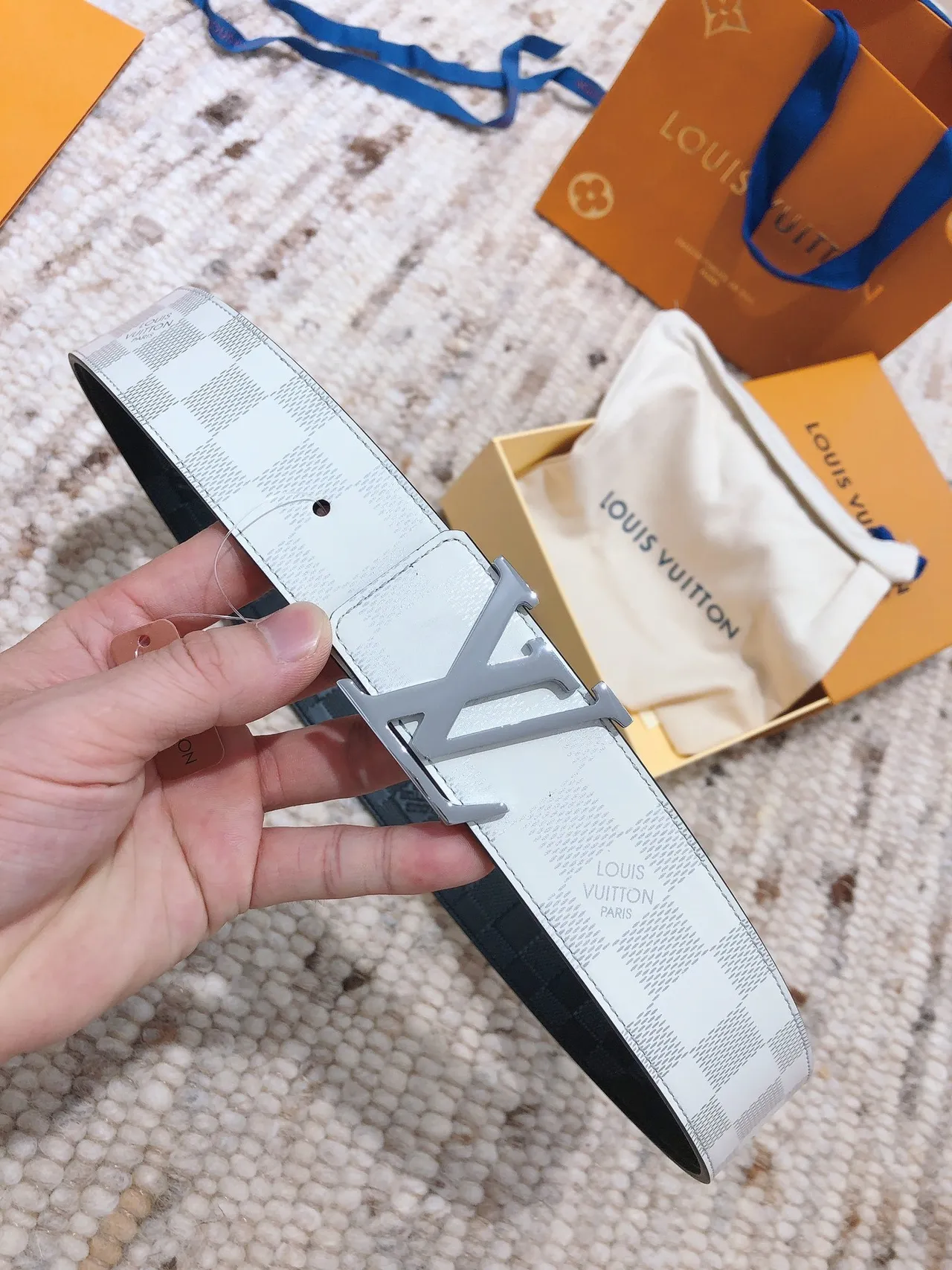 Louis Vuitton LV Belt White and Gray Damier Leather Belt 6