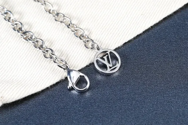 Louis Vuitton LV Circle Gold Silver Chain-Link Pavé-Set Bracelet 2