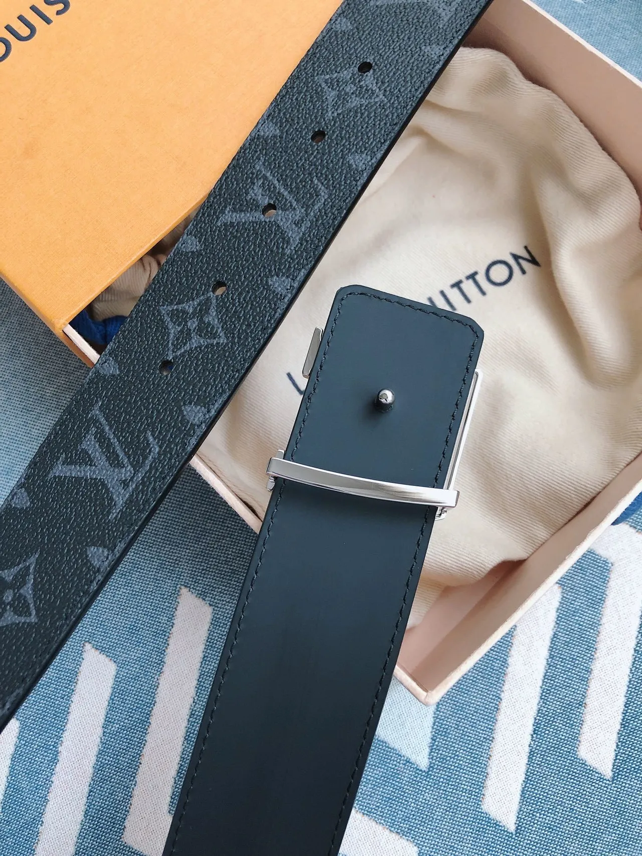 Louis Vuitton LV Initiales Monogram Leather Belt 7
