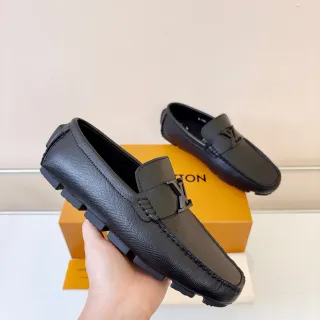 Louis Vuitton LV Moc Loafer 黑色纹理皮革乐福鞋