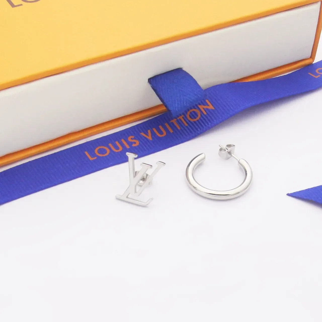 Louis Vuitton LV Monogram and Hoop Matte Black Earrings 2