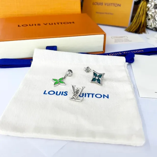 لويس فتون LV Sunrise أقراط فضي أخضر غير متماثلة قطرة إناميل كواتروفويل 2