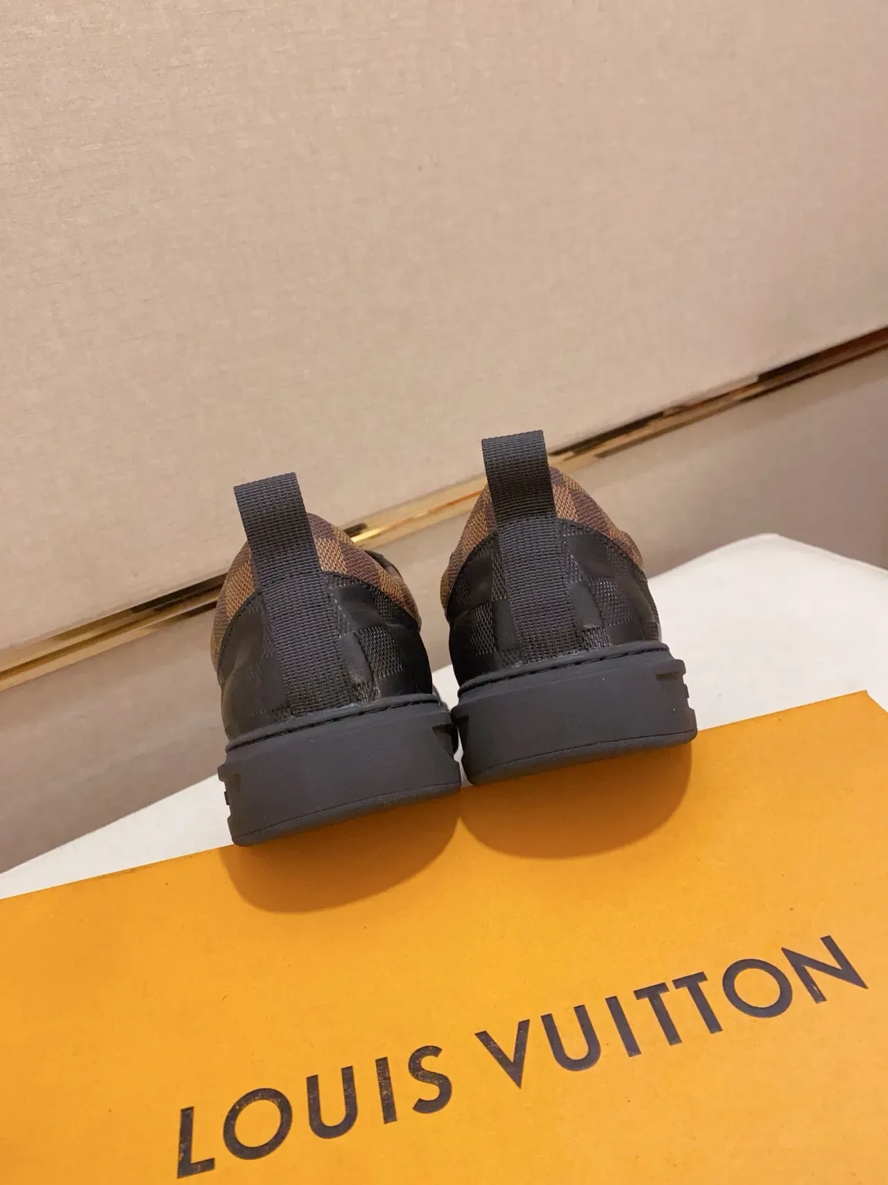 Louis Vuitton LV Trainer Black Brown Low-Top Leather And Damier Canvas Lifestyle Sneakers 3