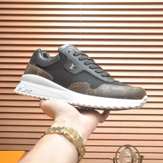 Louis Vuitton LV Trainer Preto Marrom Monograma Lona Material Misto Superior Sneakers Lifestyle