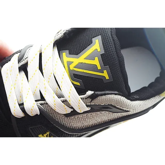 Louis Vuitton LV Trainer Noir Blanc tige en Mesh-Suede superposée plaque Monogram bride sneakers lifestyle 15