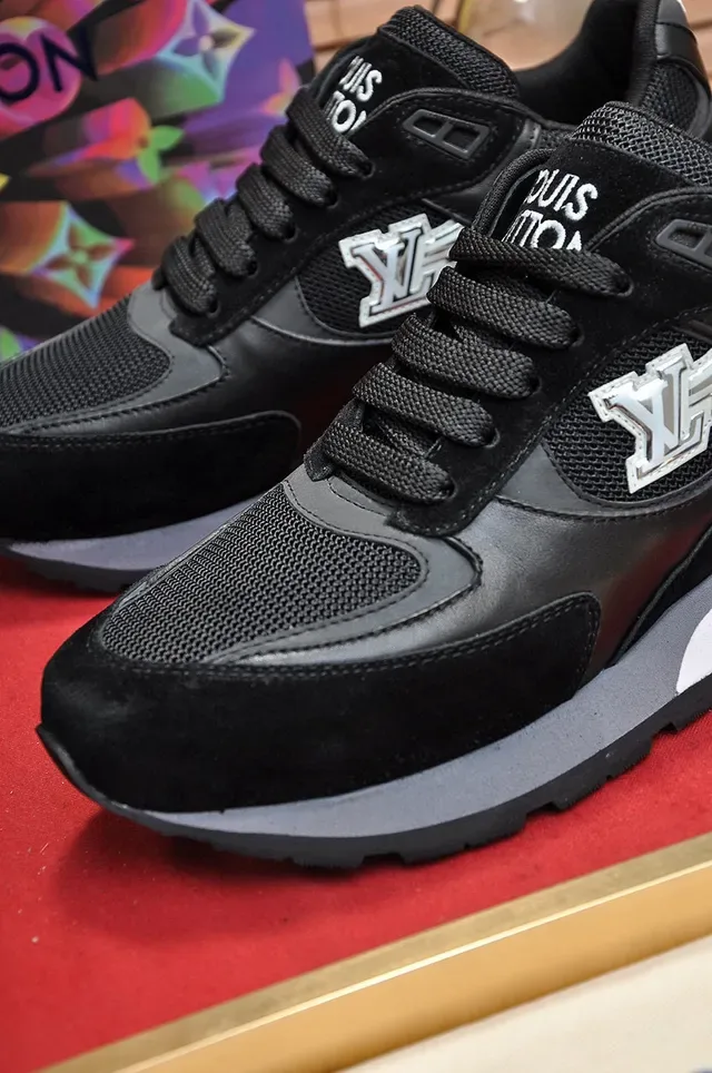 Louis Vuitton LV Trainer Black White Multi-Material Upper Monogrammed Side Logo Lifestyle Sneakers 3