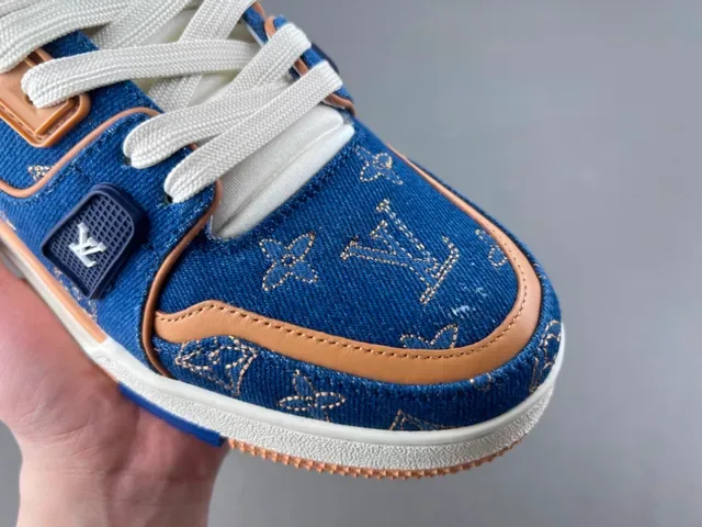 Louis Vuitton LV Trainer Navy Beige Denim Upper Monogram Print Lifestyle Zapatillas 2