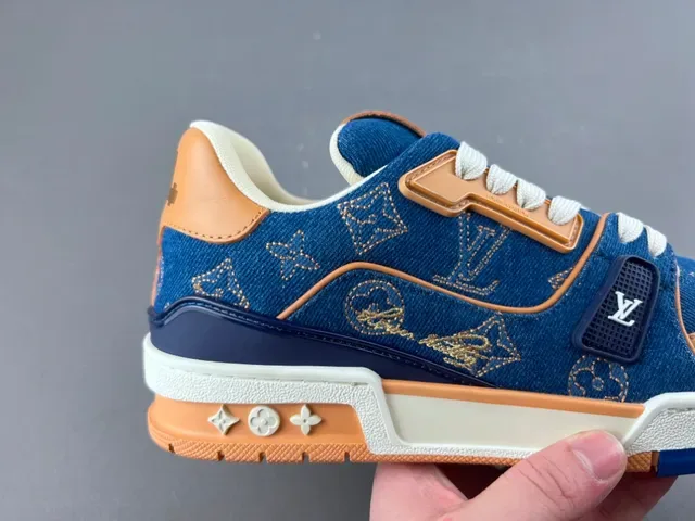 Louis Vuitton LV Trainer Navy Beige Denim Upper Monogram Print Lifestyle Zapatillas 3