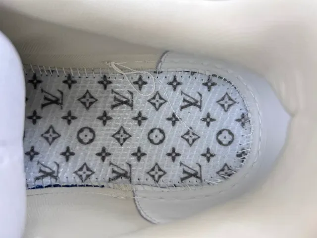 Louis Vuitton LV Trainer Navy Beige Denim Upper Monogram Print Lifestyle Zapatillas 7