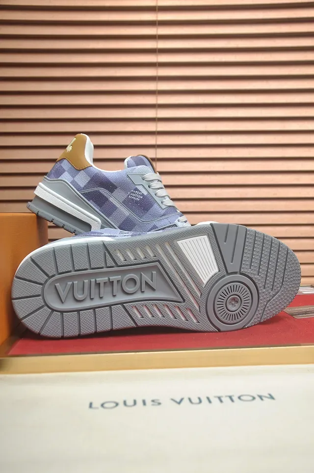 Louis Vuitton LV Trainer Morado Gris Lona Monogrammée Couche Supérieure Layered Géométrique Semelle Médiane Lifestyle Sneakers 3