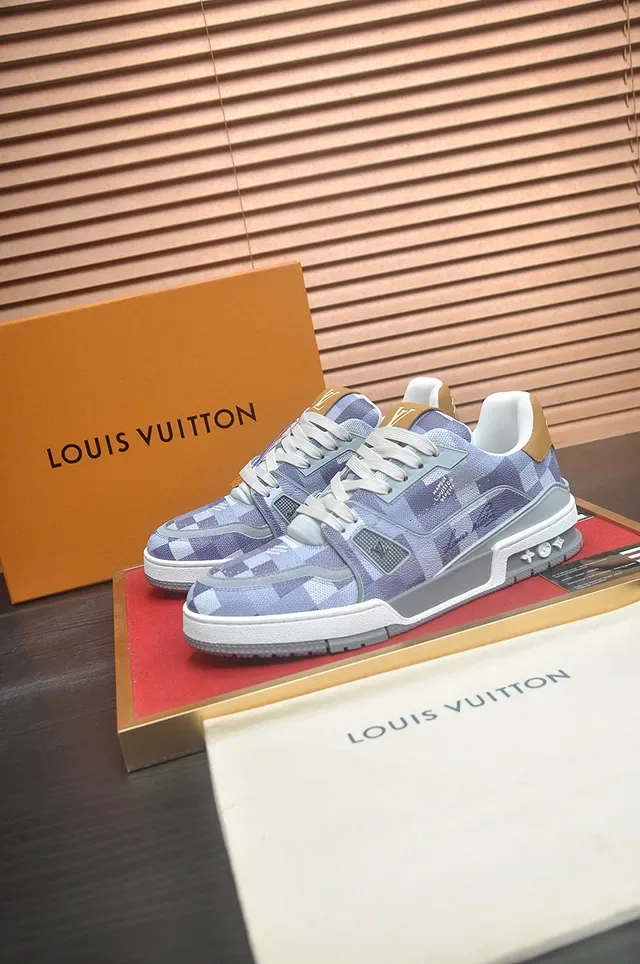 Louis Vuitton LV Trainer Morado Gris Lona Monogrammée Couche Supérieure Layered Géométrique Semelle Médiane Lifestyle Sneakers 4